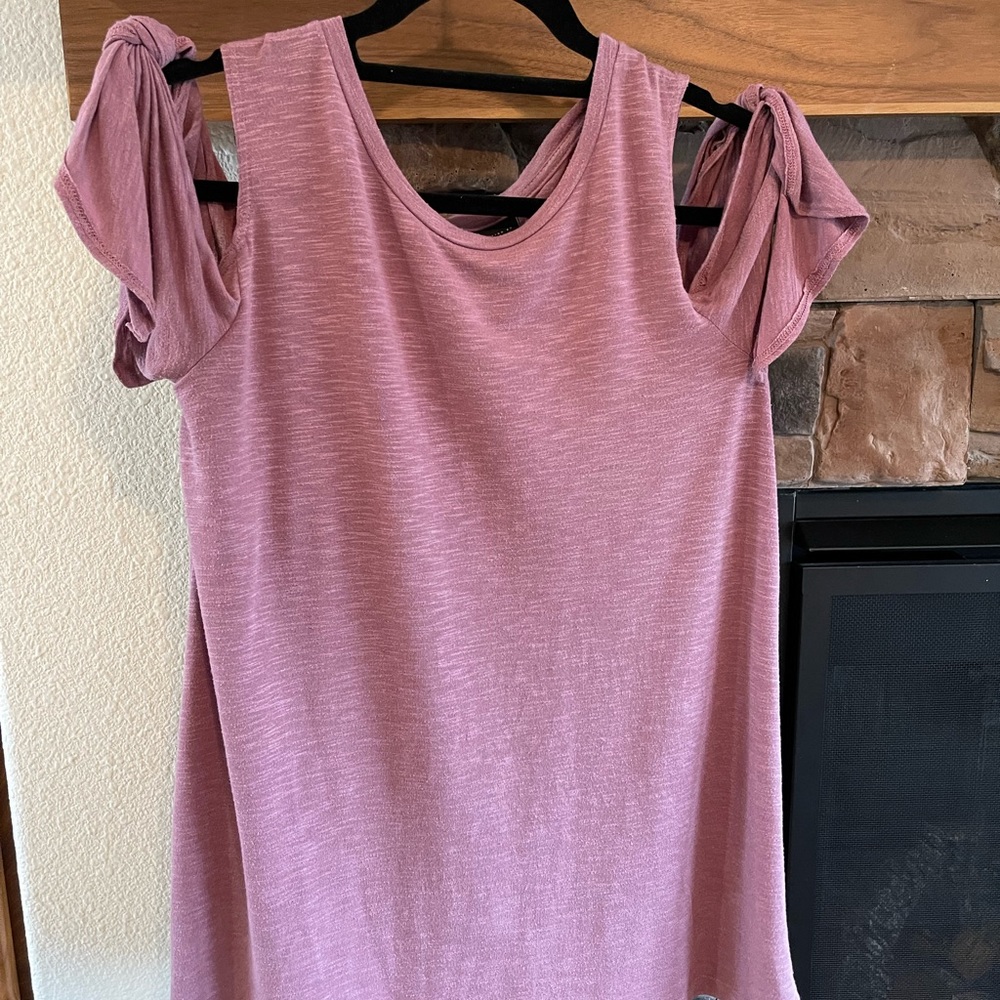 Pink Cold Shoulder Shirt